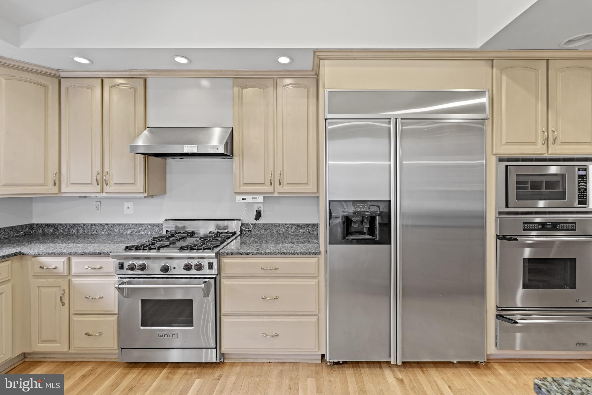 6304 Fort Hunt Road Alexandria, VA 22307 - Photo 15 of 53 Gallery Image 15