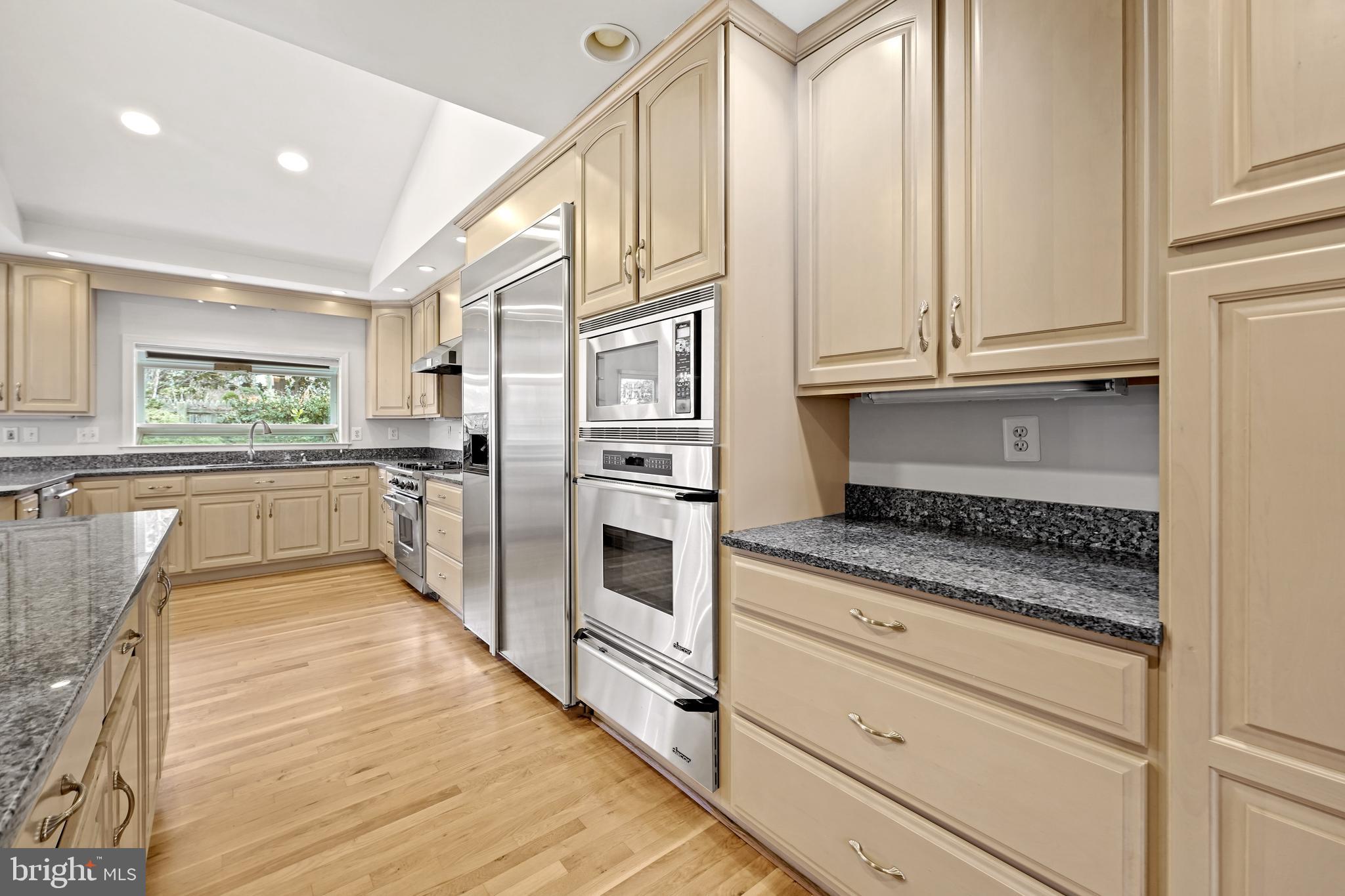 6304 Fort Hunt Road Alexandria, VA 22307 - Photo 20 of 53 Gallery Image 20