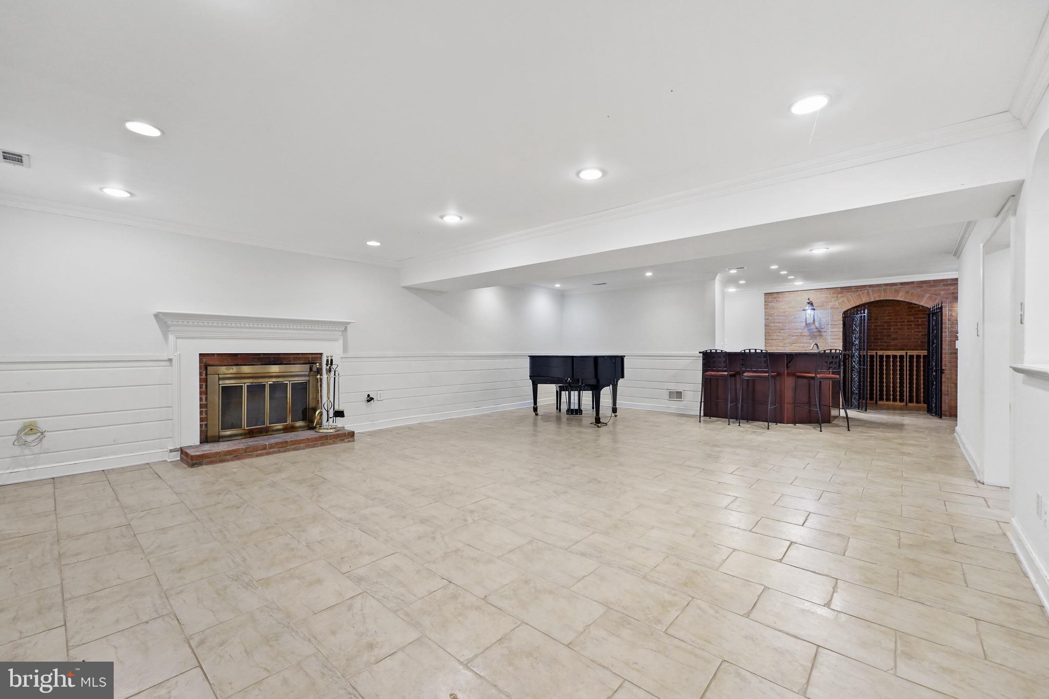 6304 Fort Hunt Road Alexandria, VA 22307 - Photo 37 of 53 Gallery Image 37