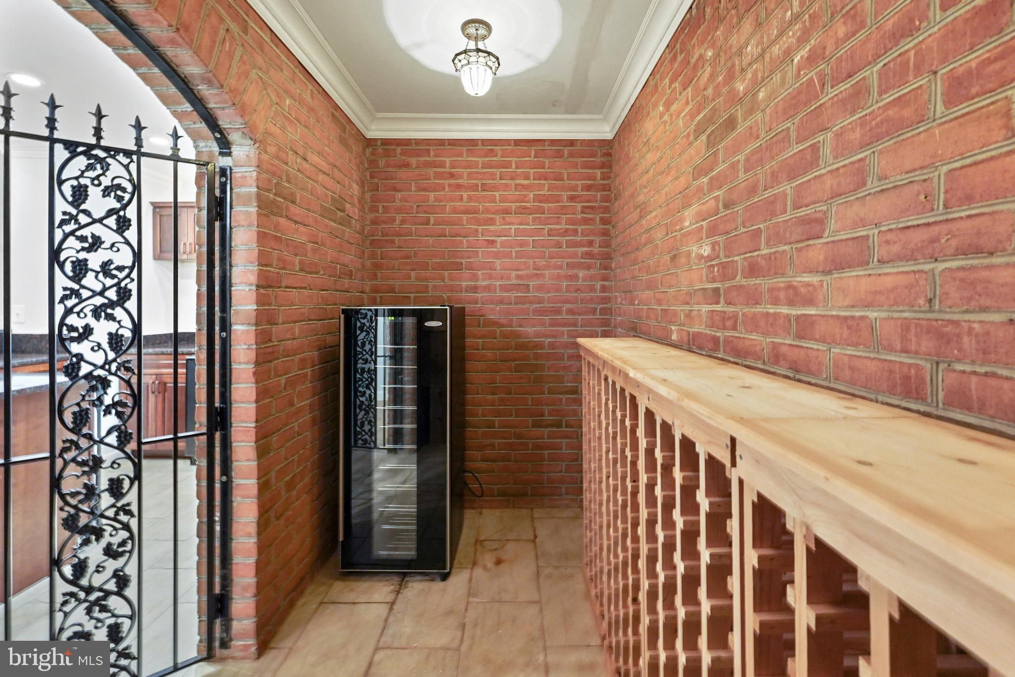 6304 Fort Hunt Road Alexandria, VA 22307 - Photo 44 of 53 Gallery Image 44