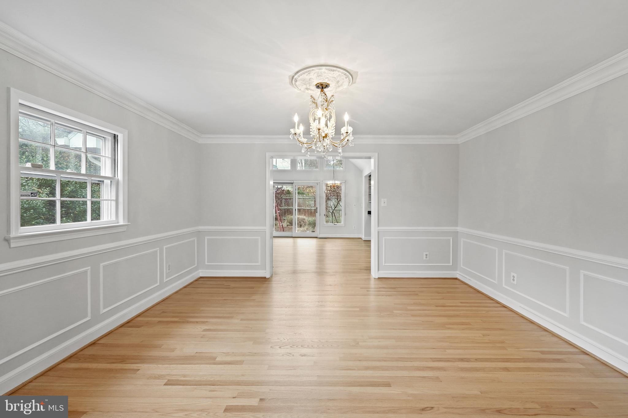 6304 Fort Hunt Road Alexandria, VA 22307 - Photo 8 of 53 Gallery Image 8