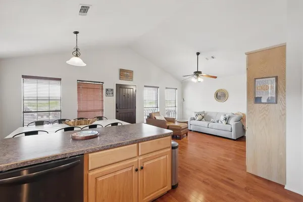 $949,000 | 186 West Hells Gate Drive, Strawn, TX 76475