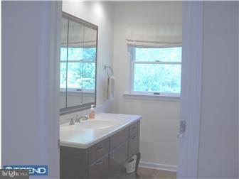 24 Yeger Road Princeton Junction, NJ 08550 - Photo 8 of 12 Bathroom