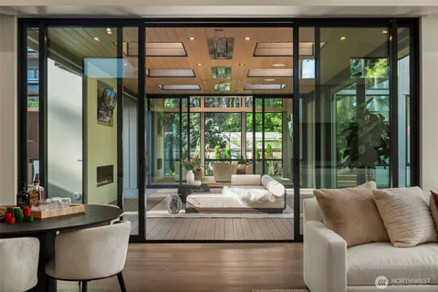 $8,498,000 | 10620 Southeast 22nd Street, Bellevue, WA 98004