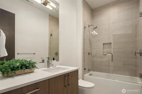 $8,498,000 | 10620 Southeast 22nd Street, Bellevue, WA 98004