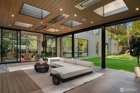 $8,498,000 | 10620 Southeast 22nd Street, Bellevue, WA 98004