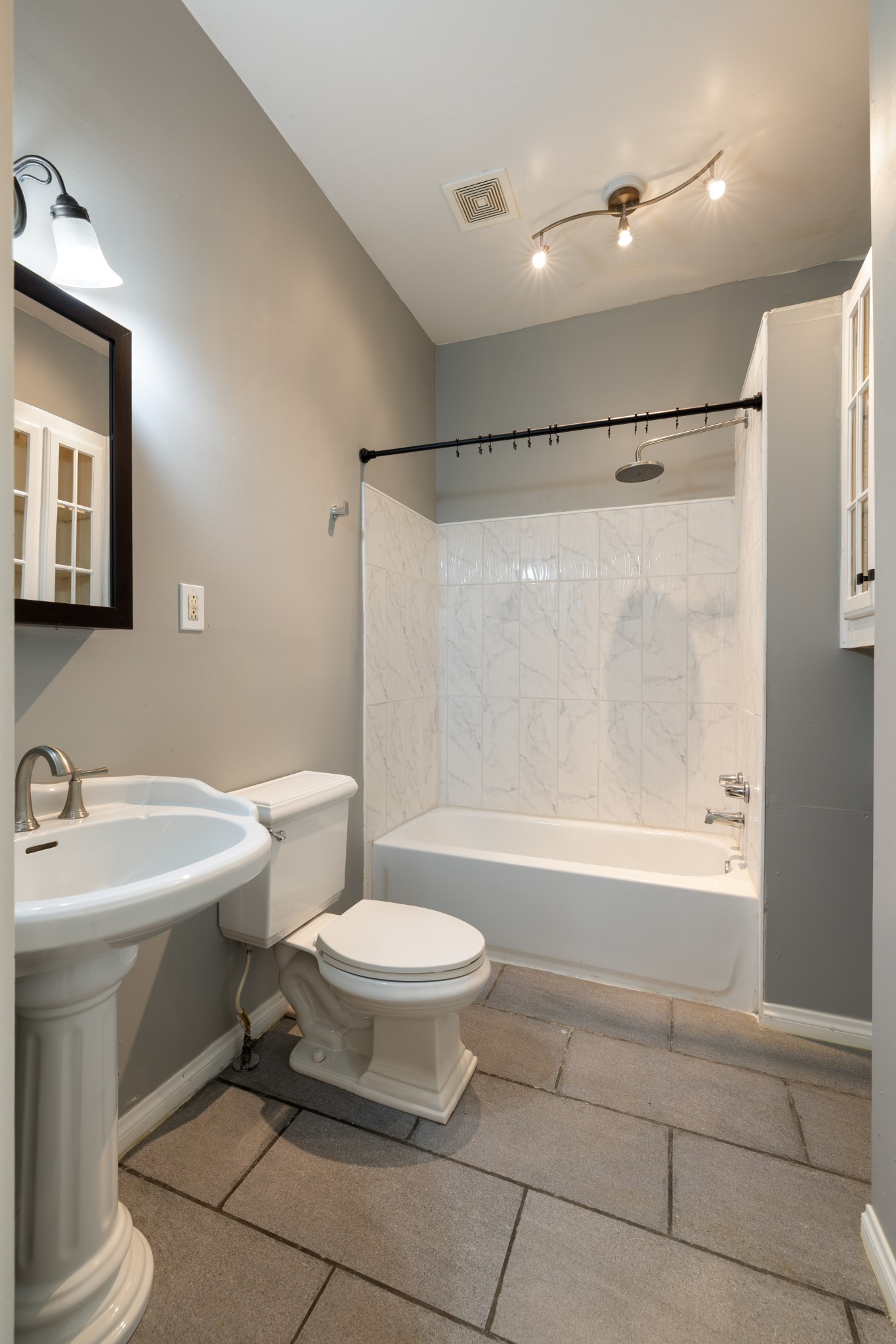 446 Childers Street Pulaski, TN 38478 - Photo 16 of 28