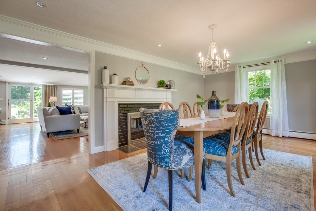 10 New Meadow Road Lynnfield, MA 01940 - Photo 5 of 30 Gallery Image 5