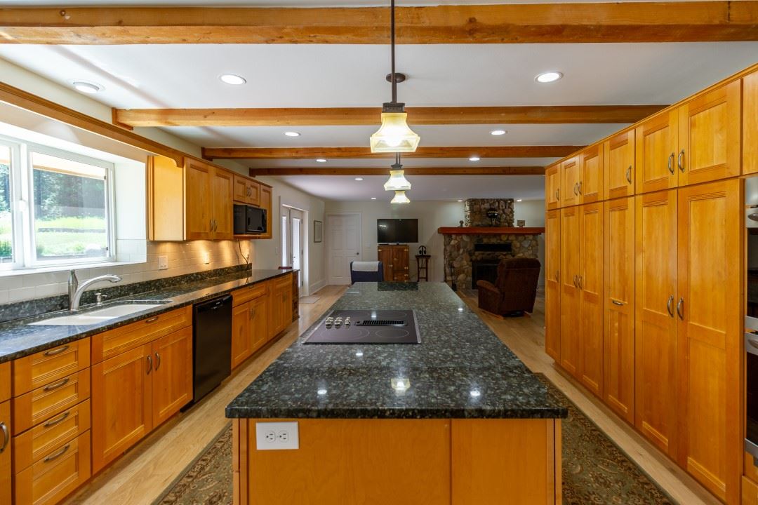 4077 Lumberg Road Springdale, WA 99173 - Photo 4 of 39