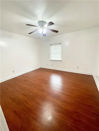 $2,800 | 3604 Lake Providence Drive, Harvey, LA 70058