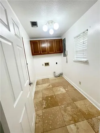 $2,800 | 3604 Lake Providence Drive, Harvey, LA 70058