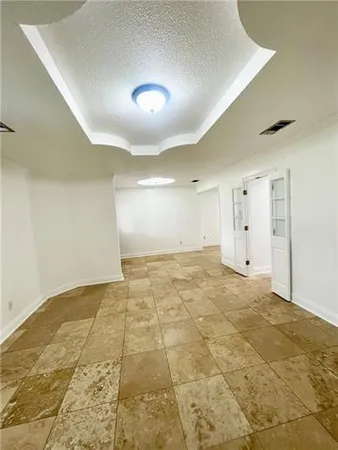 $2,800 | 3604 Lake Providence Drive, Harvey, LA 70058