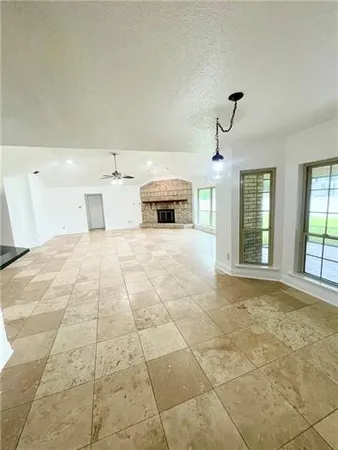 $2,800 | 3604 Lake Providence Drive, Harvey, LA 70058