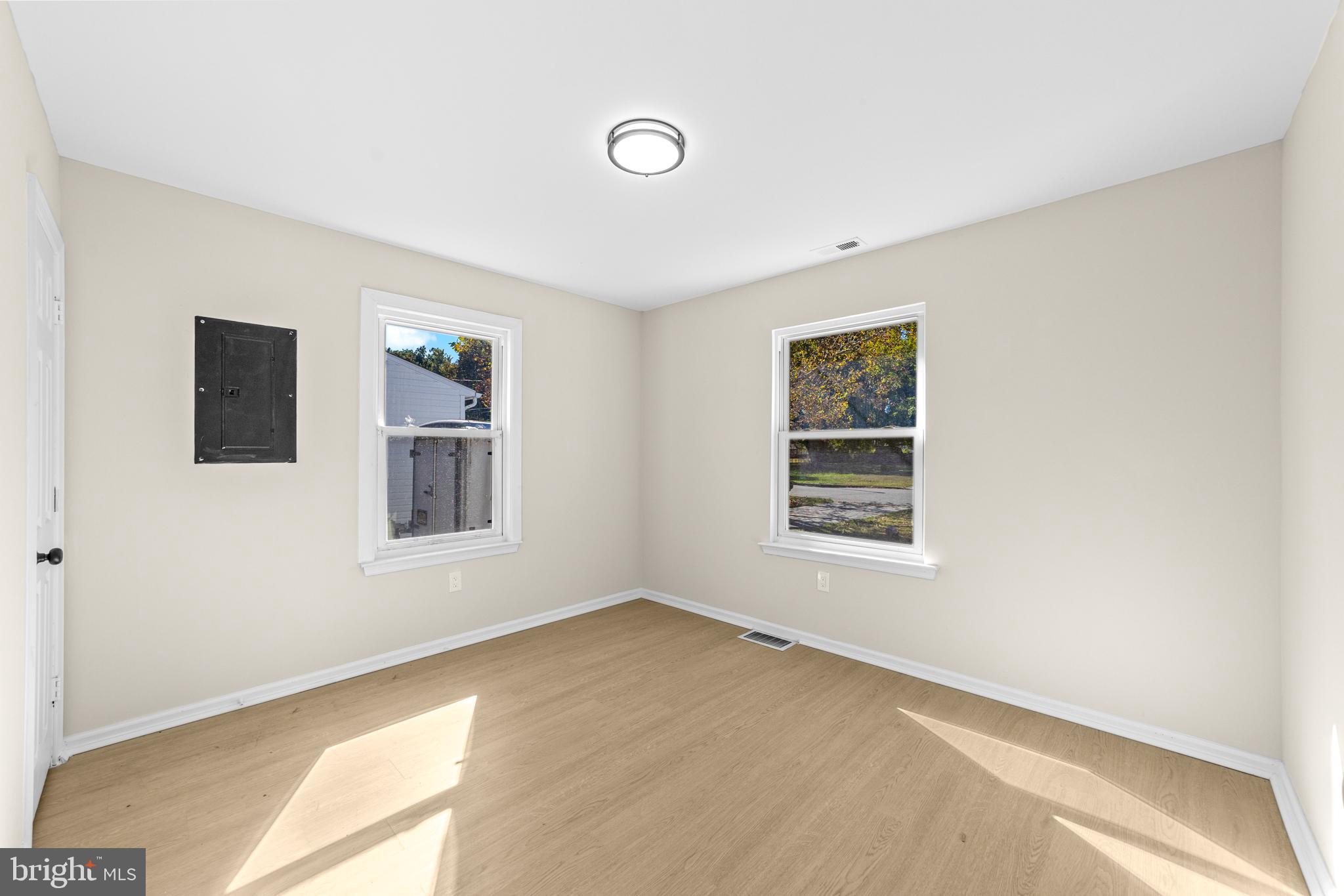 33 Pinewood Avenue Carneys Point, NJ 08069 - Photo 15 of 24 a view of an empty room with a window