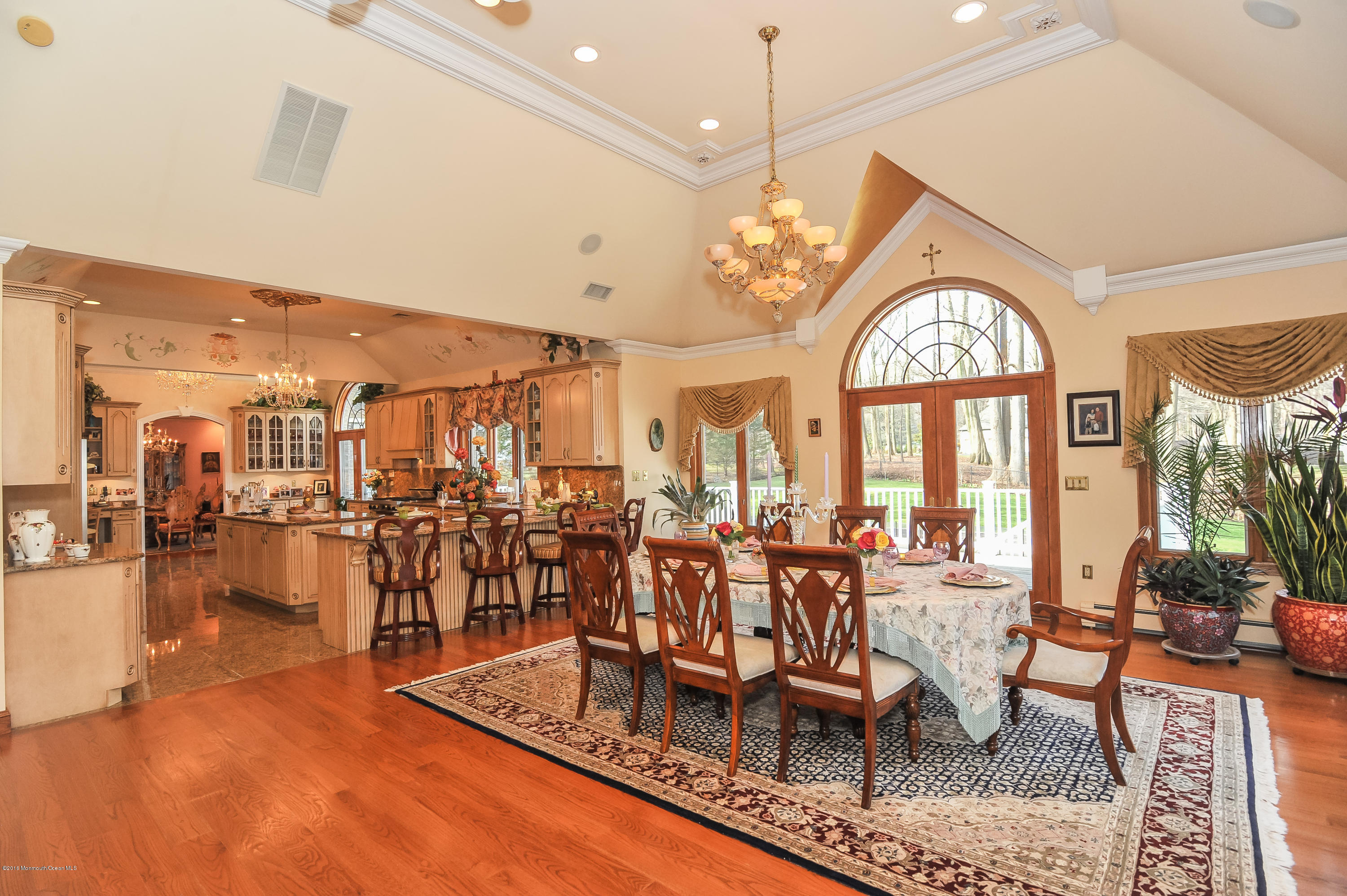 773 Van Schoick Road Holmdel, NJ 07733 - Photo 16 of 45 BREAKFAST ROOM