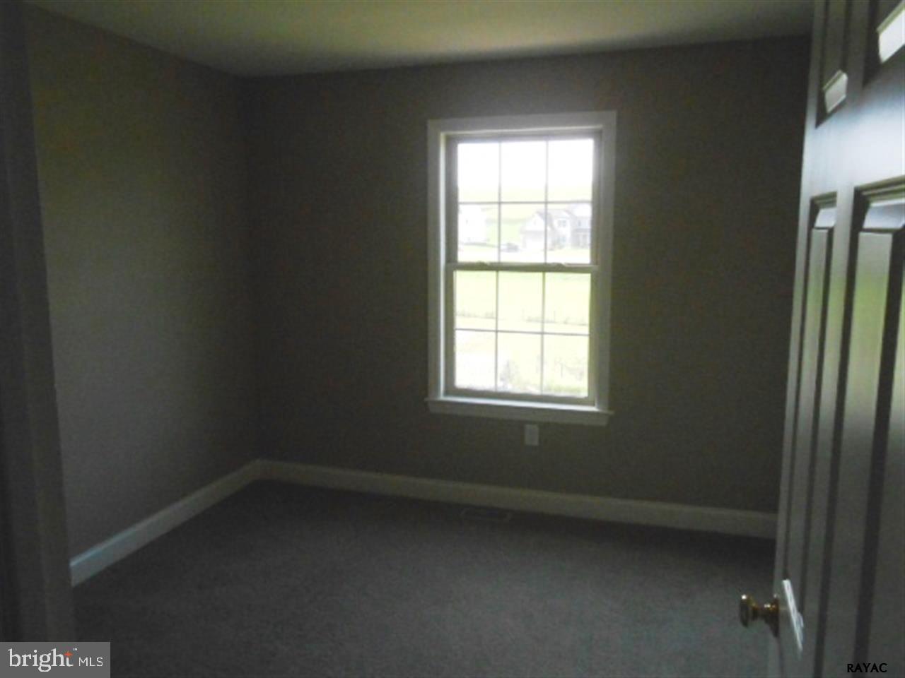 791 Rishel Drive York, PA 17406 - Photo 12 of 17 Gallery Image 12