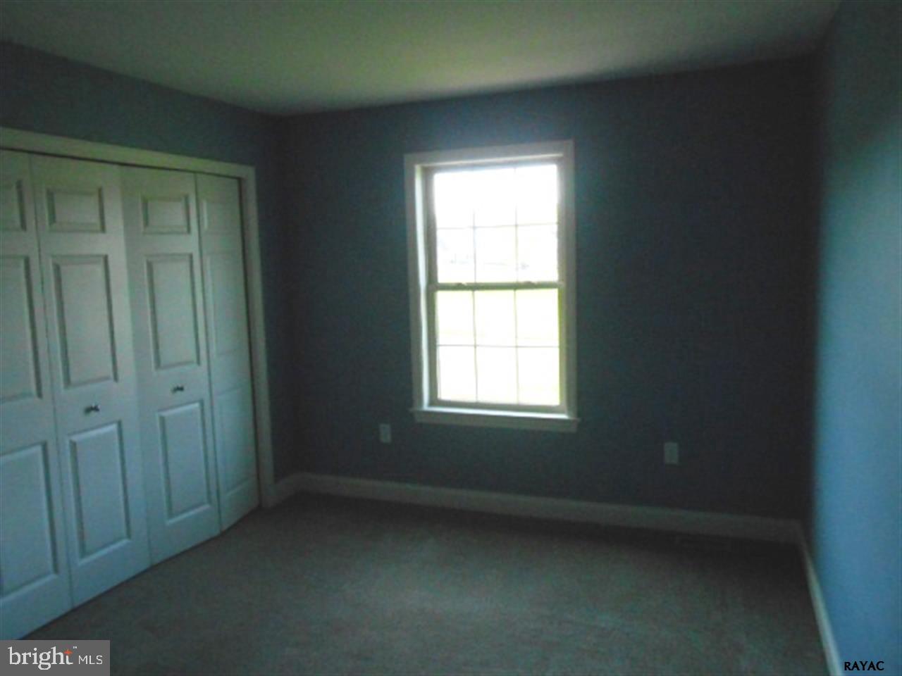 791 Rishel Drive York, PA 17406 - Photo 14 of 17 Gallery Image 14
