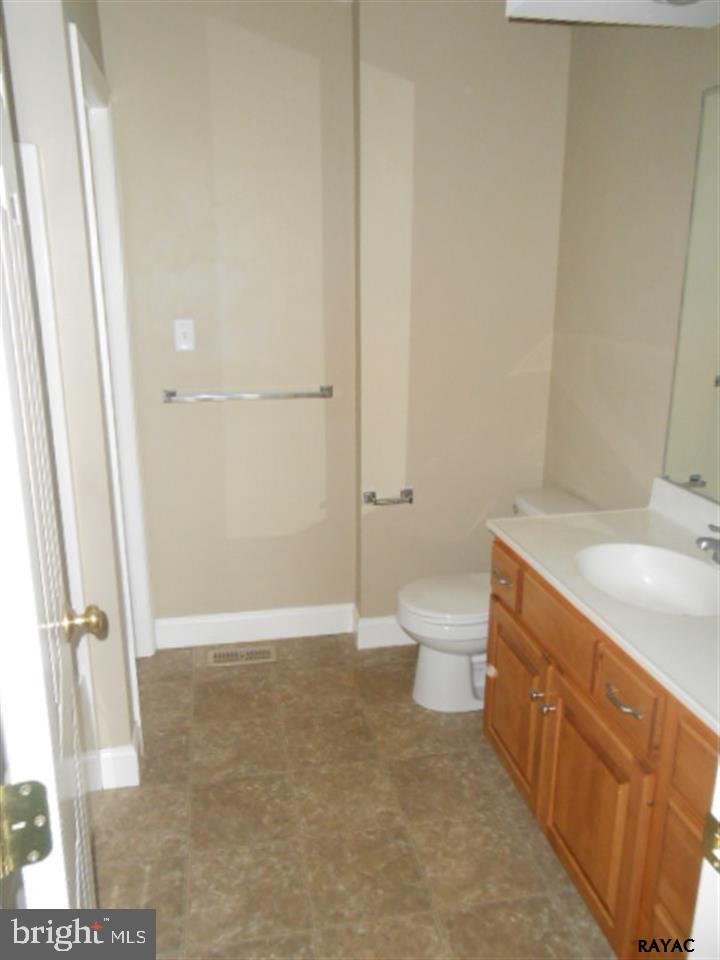 791 Rishel Drive York, PA 17406 - Photo 16 of 17 Gallery Image 16