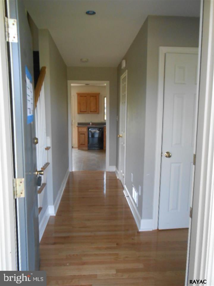 791 Rishel Drive York, PA 17406 - Photo 5 of 17 Gallery Image 5