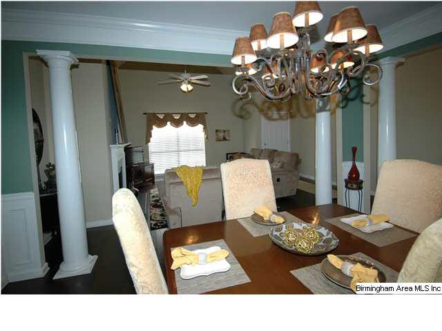 104 Amanda Place Pelham, AL 35124 - Photo 7 of 32