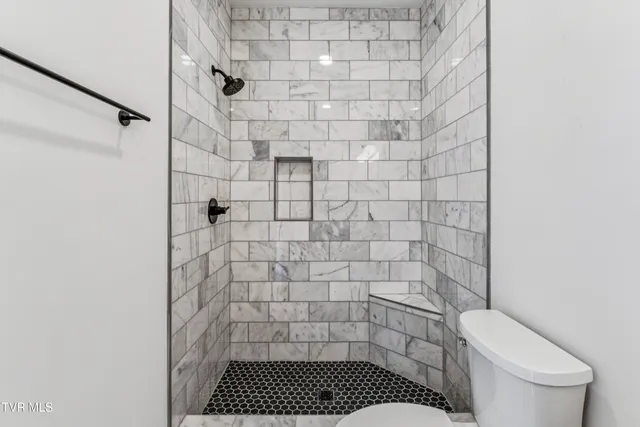 $525,000 | 1533 Pactolas Road, Unit 103, Johnson City, TN 37604