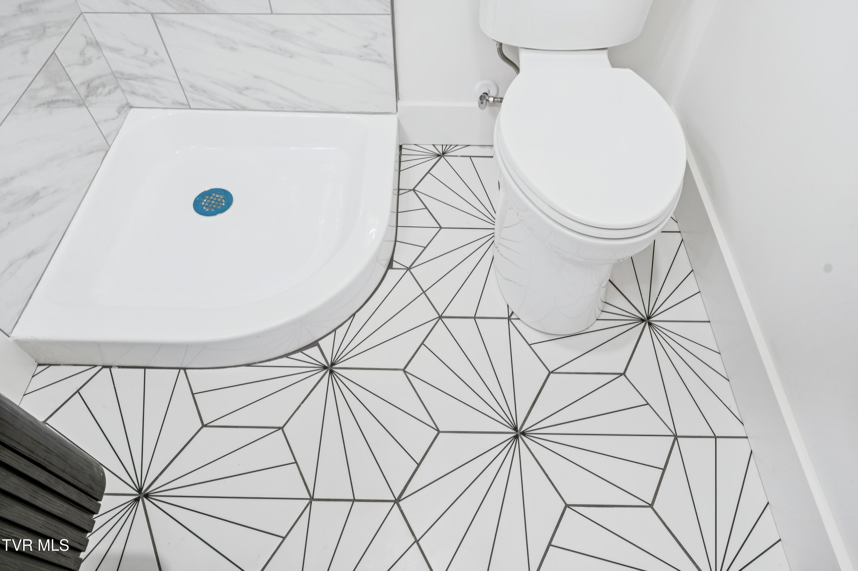 1533 Pactolas Road, Unit 103 Johnson City, TN 37604 - Photo 50 of 56 Pactolas2-11