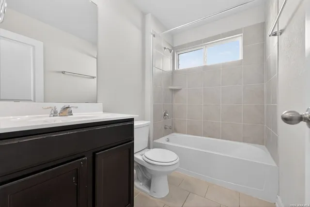 $1,800 | 6810 Schillings, San Antonio, TX 78252