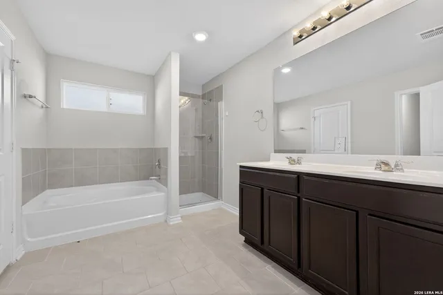 $1,800 | 6810 Schillings, San Antonio, TX 78252