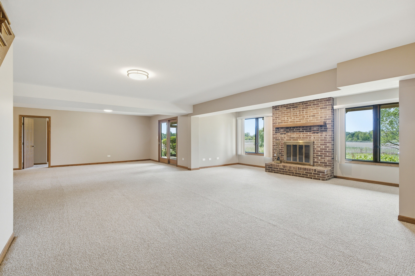 2208 Shetland Road Inverness, IL 60010 - Photo 29 of 48