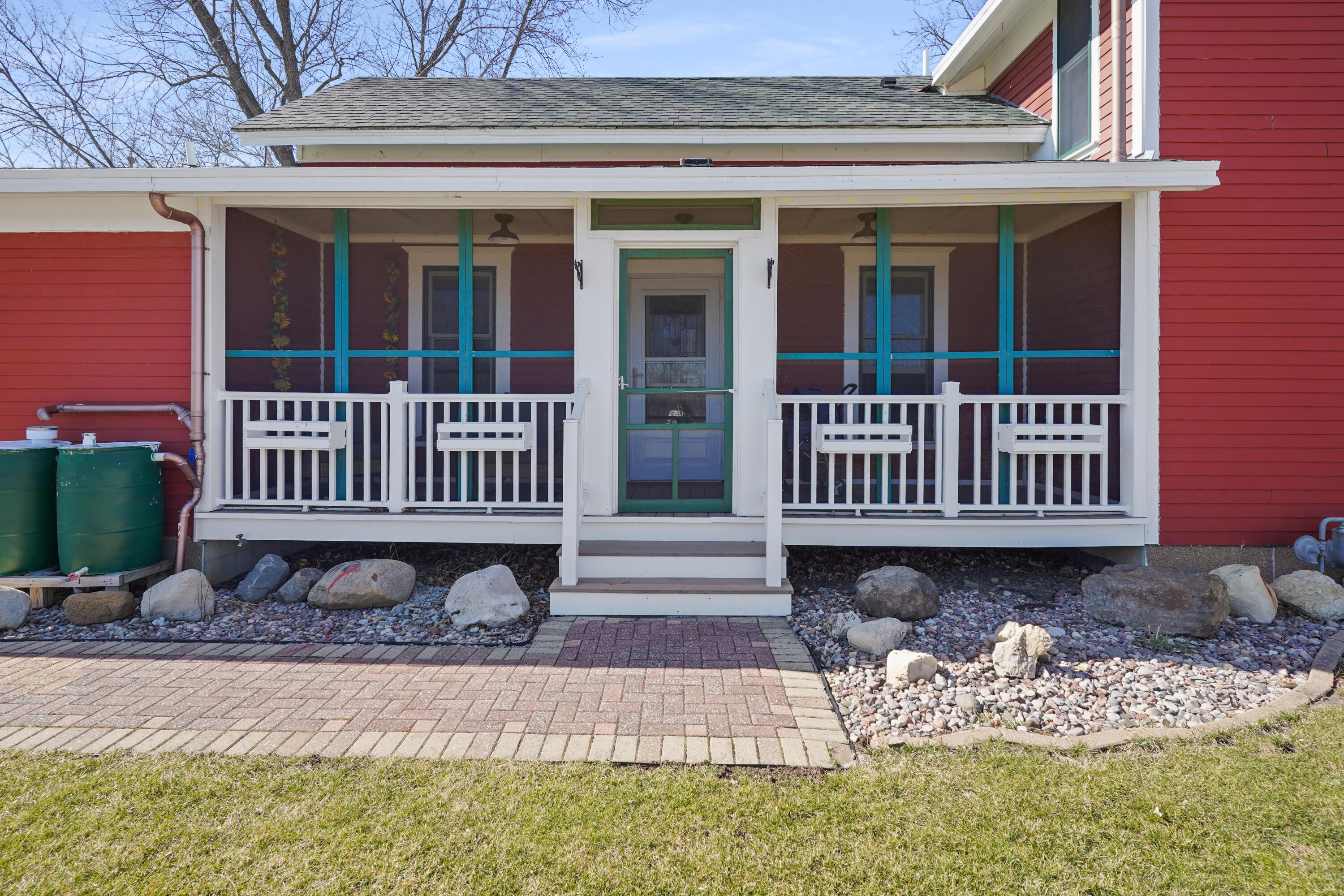 8203 12th Place Somers, WI 53144 - Photo 3 of 70 DSC07198
