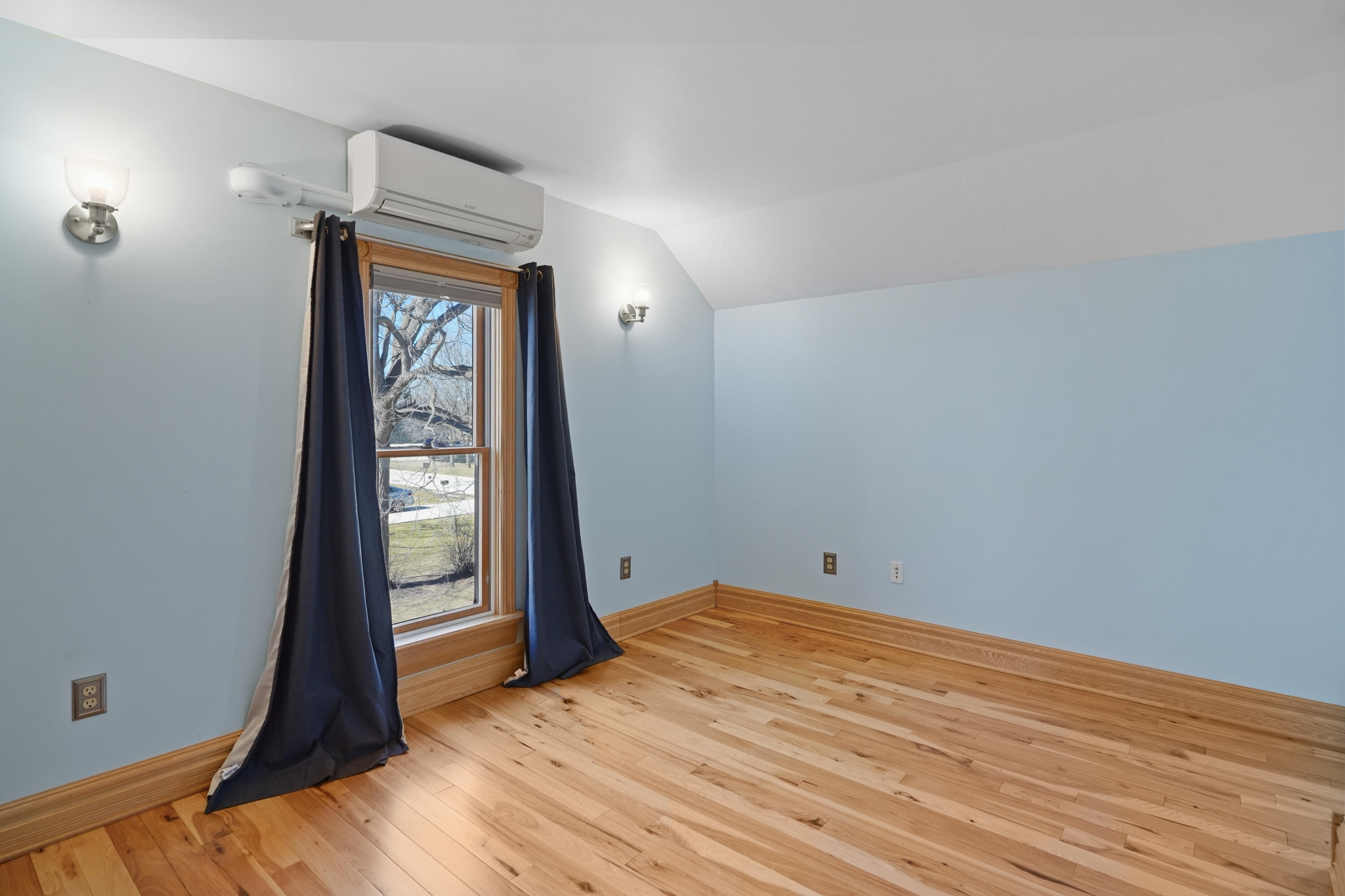 8203 12th Place Somers, WI 53144 - Photo 31 of 70 DSC06825