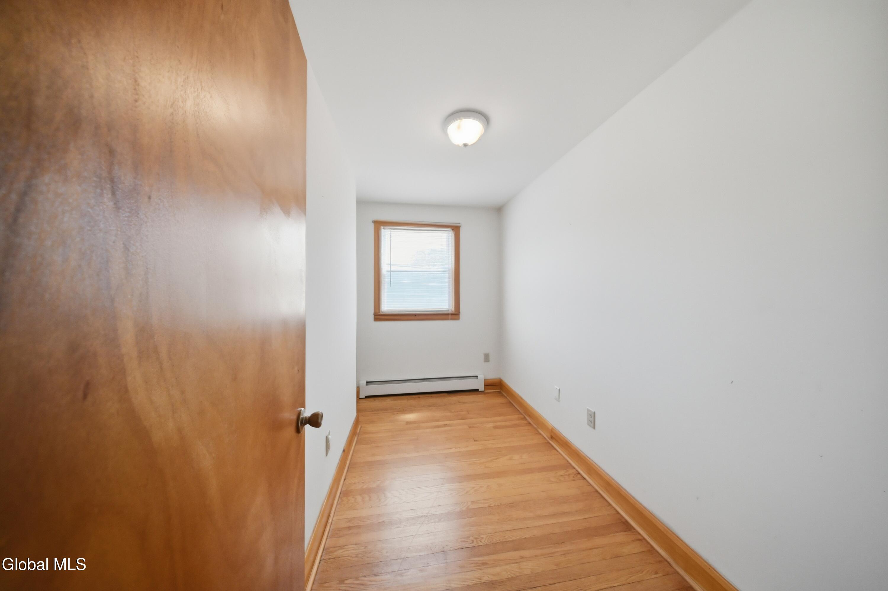 189 River Road Bethlehem, NY 12077 - Photo 20 of 37 18