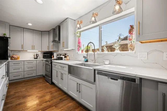 $365,000 | 811 Ridgeway Road, Joshua, TX 76058