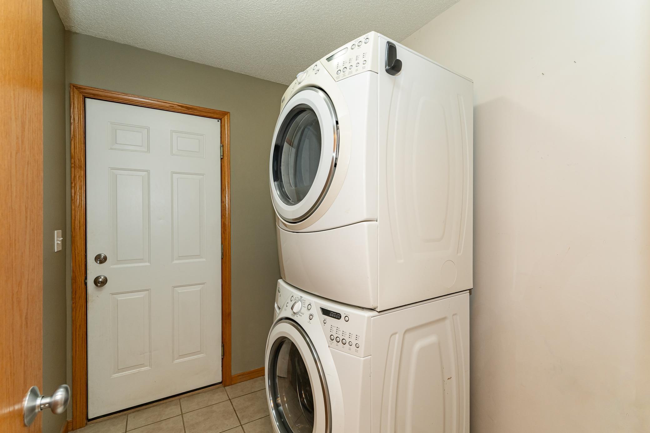 2770 Kenosha Lane Northwest Rochester, MN 55901 - Photo 17 of 30