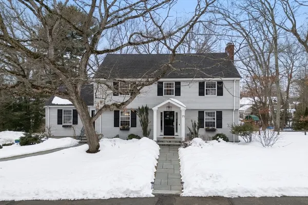 $2,525,000 | 71 Westgate, Wellesley, MA 02481