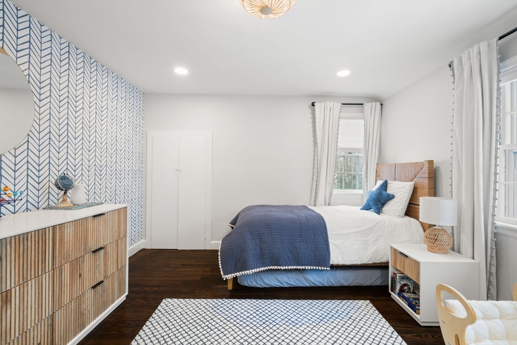 71 Westgate Wellesley, MA 02481 - Photo 22 of 32