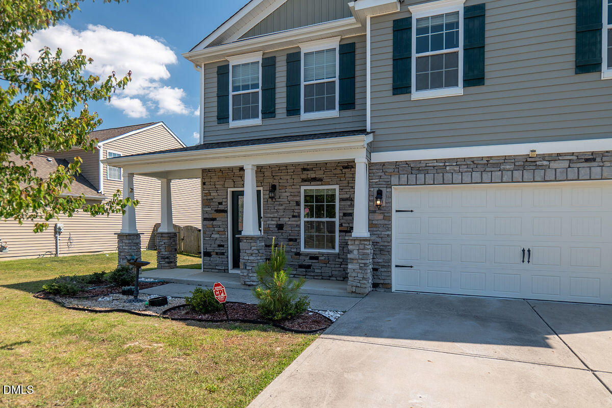 1237 Hawks Perch Way Wendell, NC 27591 - Photo 3 of 34