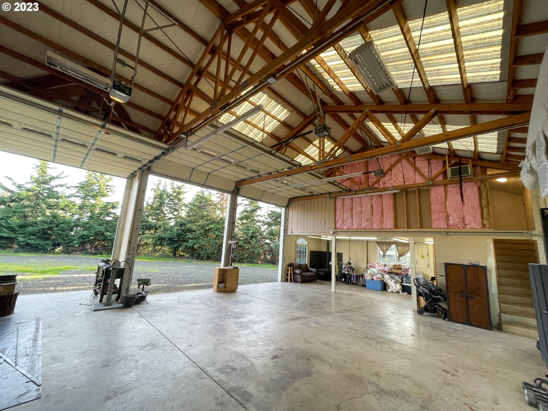 219 Corona Loop Road Roseburg, OR 97471 - Photo 14 of 26 Shop