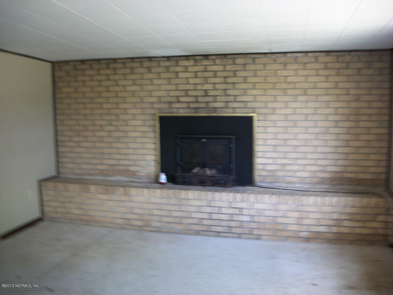 4737 River Road Hilliard, FL 32046 - Photo 3 of 5 fireplace