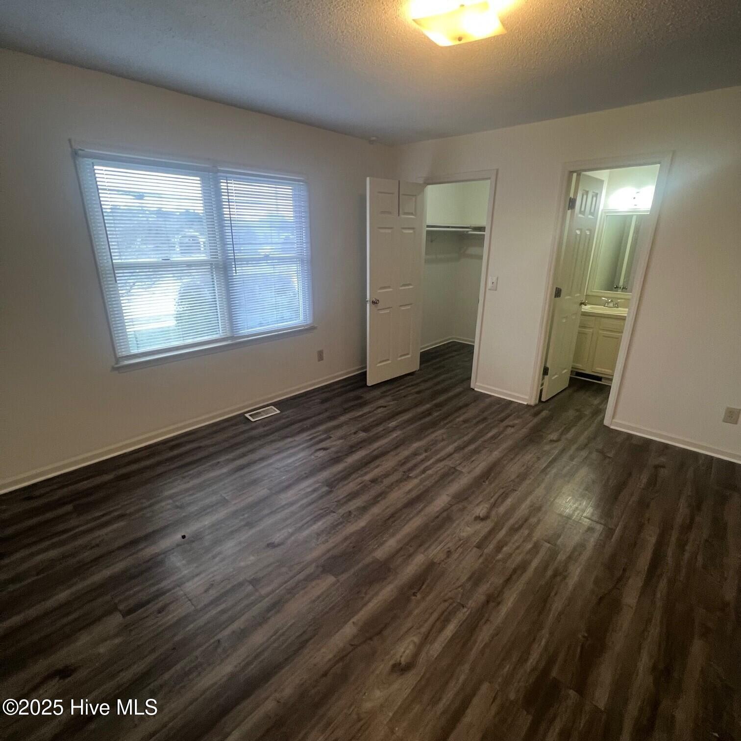 2700 Thackery Road, Unit 42 Greenville, NC 27858 - Photo 10 of 14 Master Bedroom 2 - 2700 Thackery Rd Unit
