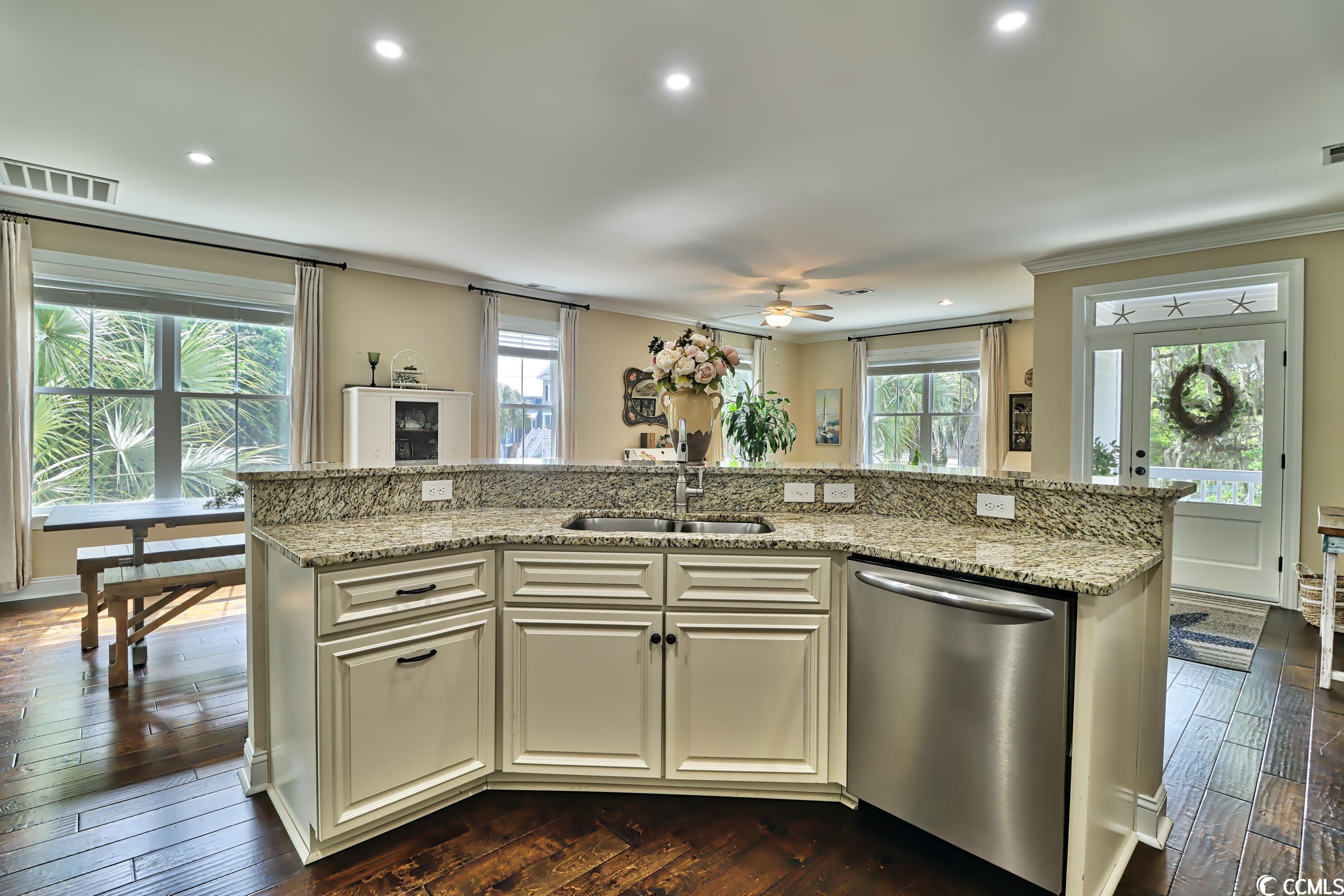 21 Flaggpoint Lane Murrells Inlet, SC 29576 - Photo 20 of 36