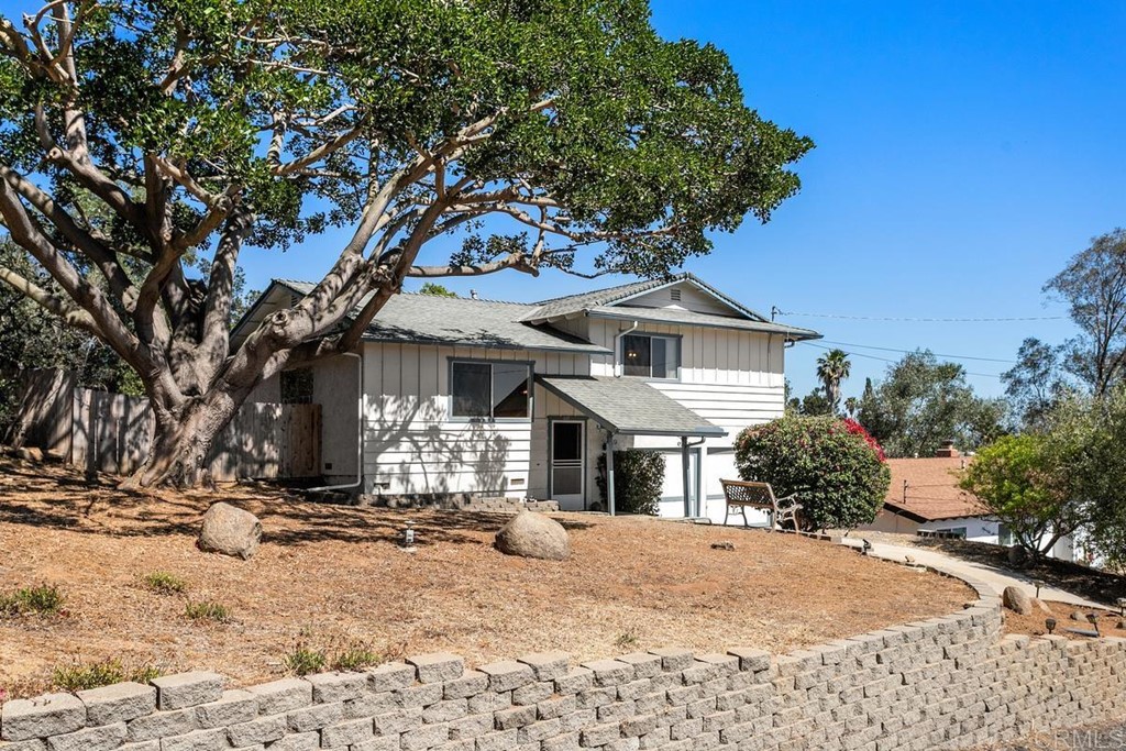 465 East Dougherty Street Fallbrook, CA 92028 - Photo 1 of 1