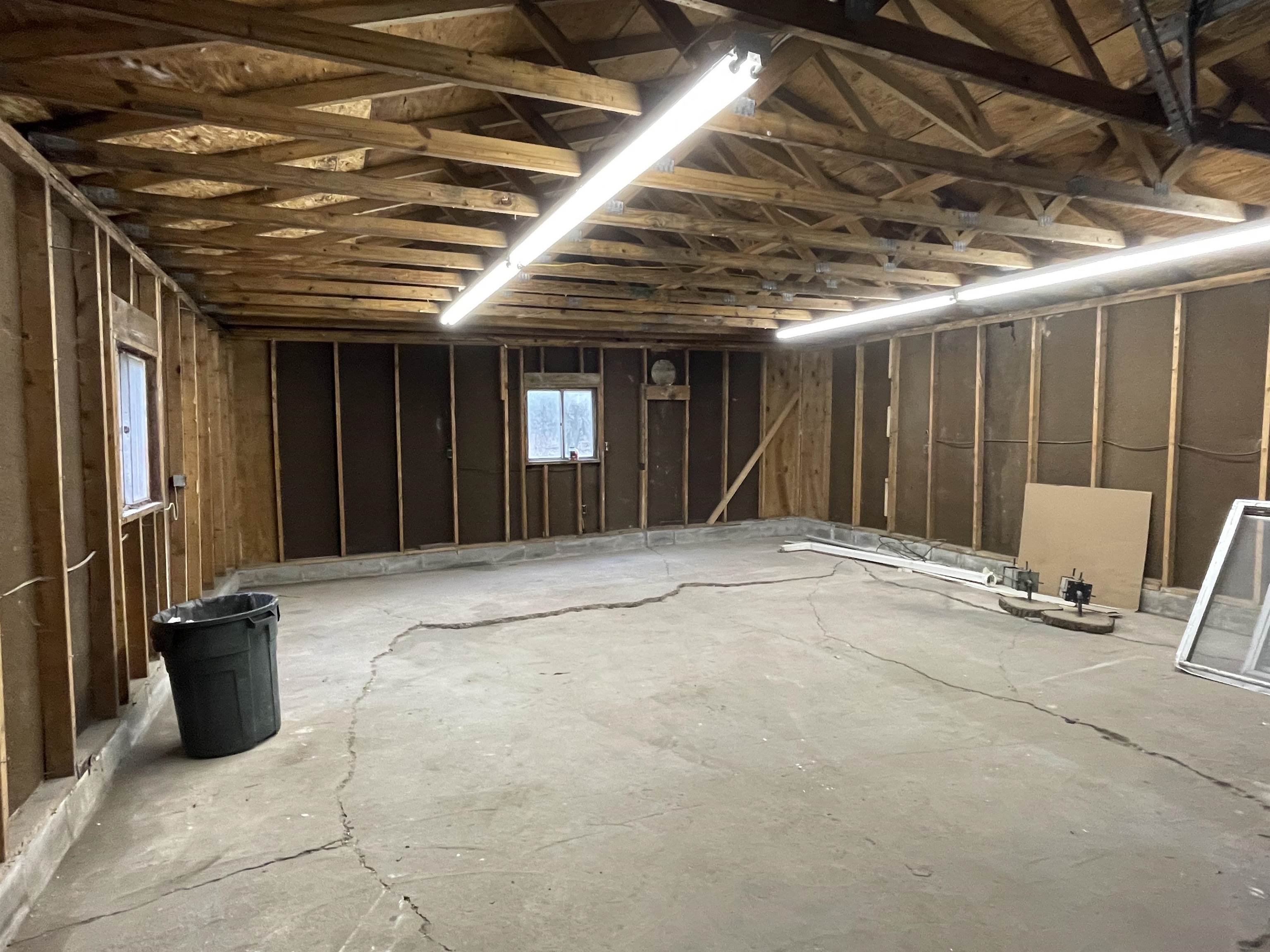 9035 West Dodge Road Montrose, MI 48457 - Photo 50 of 51 50127255-52.JPG