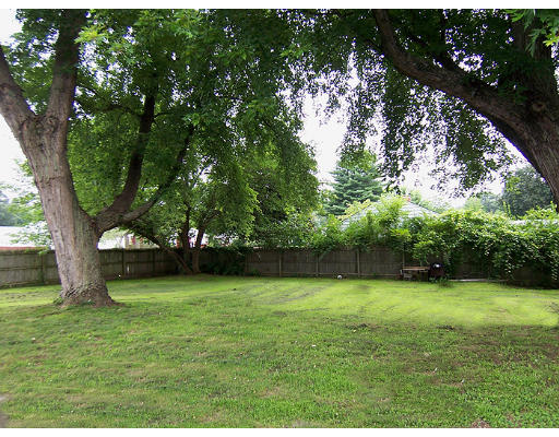 766 Parker Street Springfield, MA 01129 - Photo 13 of 14 Gallery Image 13