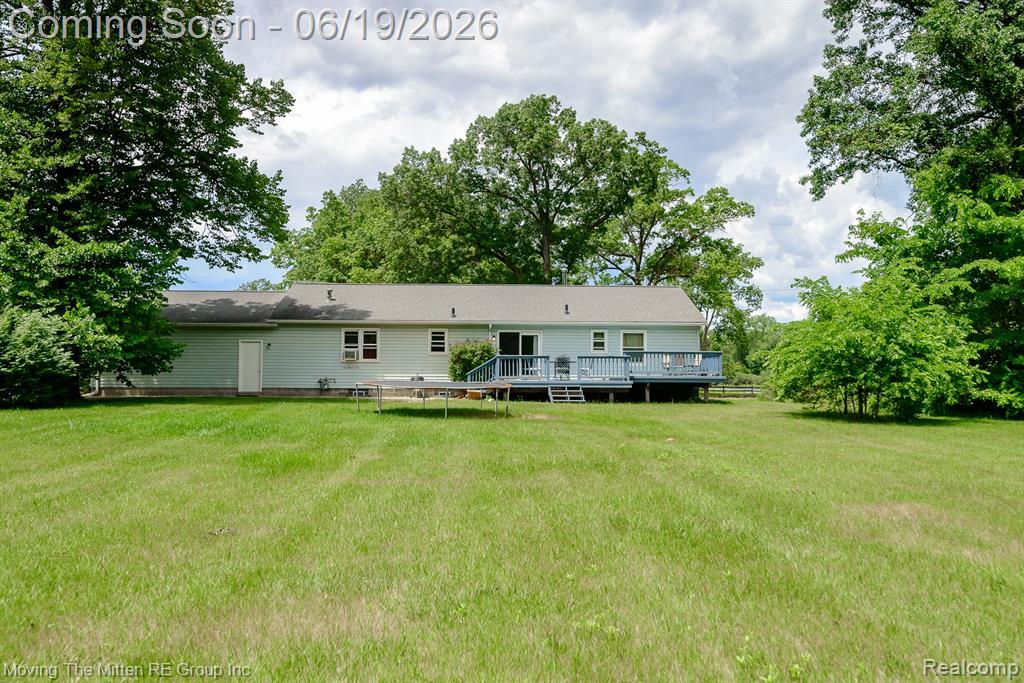 24567 Sherwood Road Belleville, MI 48111 - Photo 13 of 49