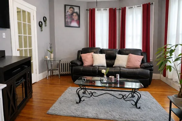 $850,000 | 345 Western Avenue, Lynn, MA 01904