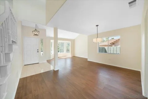 $965,000 | 1726 Las Palmas Lane, Escondido, CA 92026