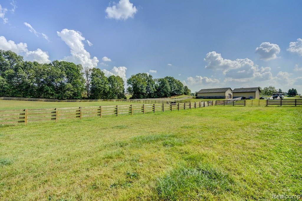 8129 Parshallville Road Fenton, MI 48430 - Photo 47 of 61 005.jpg