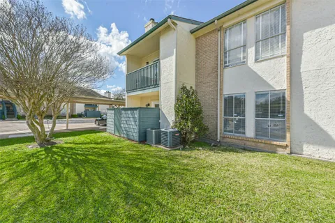 $117,900 | 250 El Dorado Boulevard, Unit 189, Webster, TX 77598