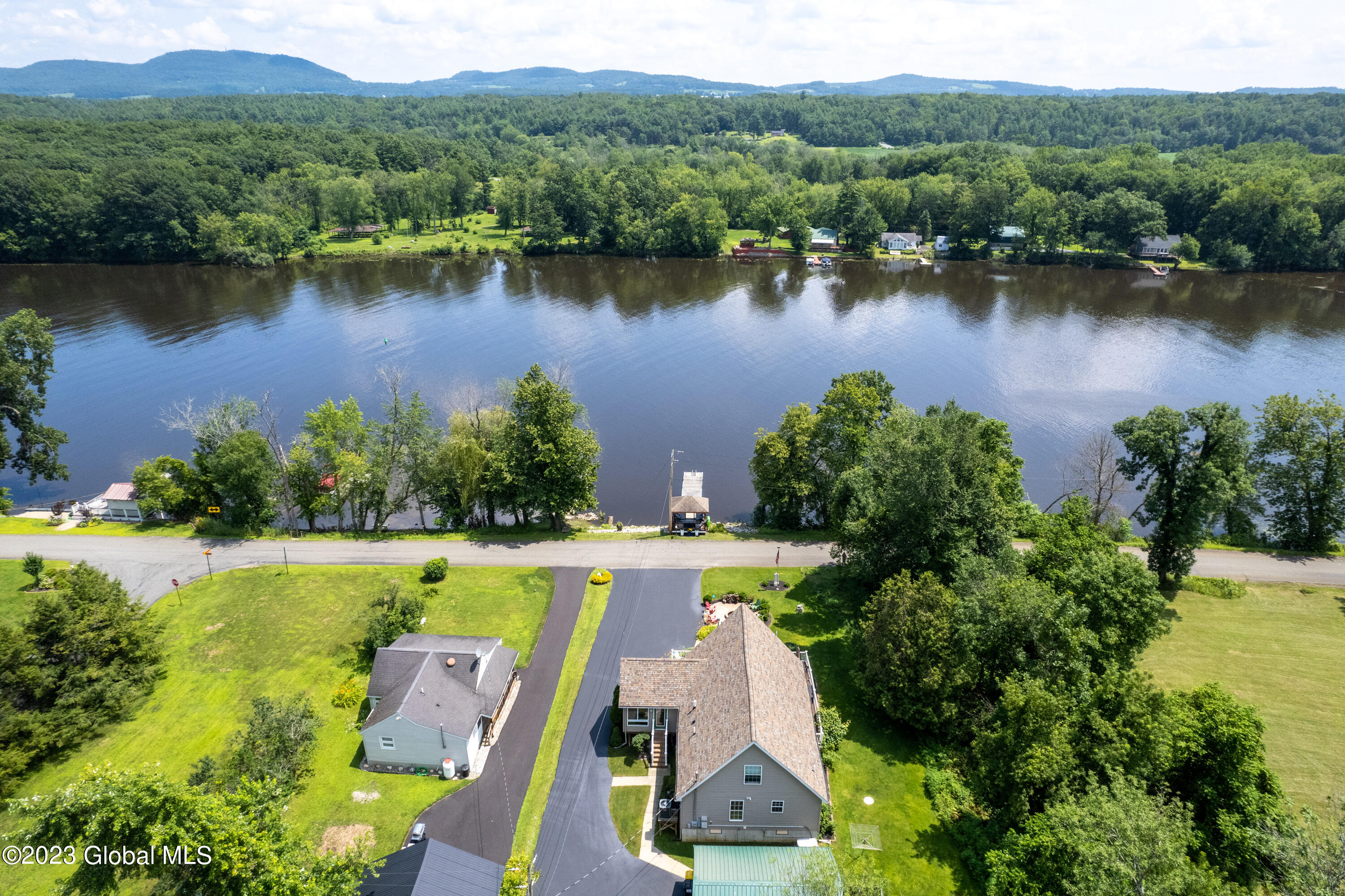 335 River Road Stillwater, NY 12170 - Photo 7 of 58 335River-3